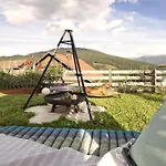 Privates Mit Garten Hot Tub Kamin Bergblick Chalet *
