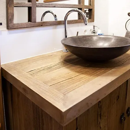 Privates Chalet Auf 1200M Mit Hot Tub, Kamin & Garten Plessnitz