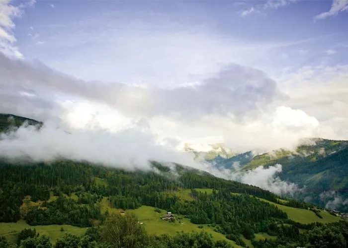 Chalet Privates Mit Garten Hot Tub Kamin Bergblick Plessnitz