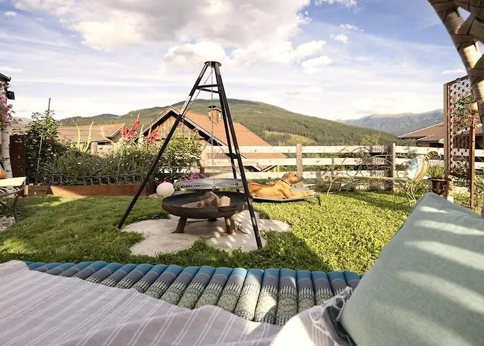 Privates Mit Garten Hot Tub Kamin Bergblick Alpesi faház *